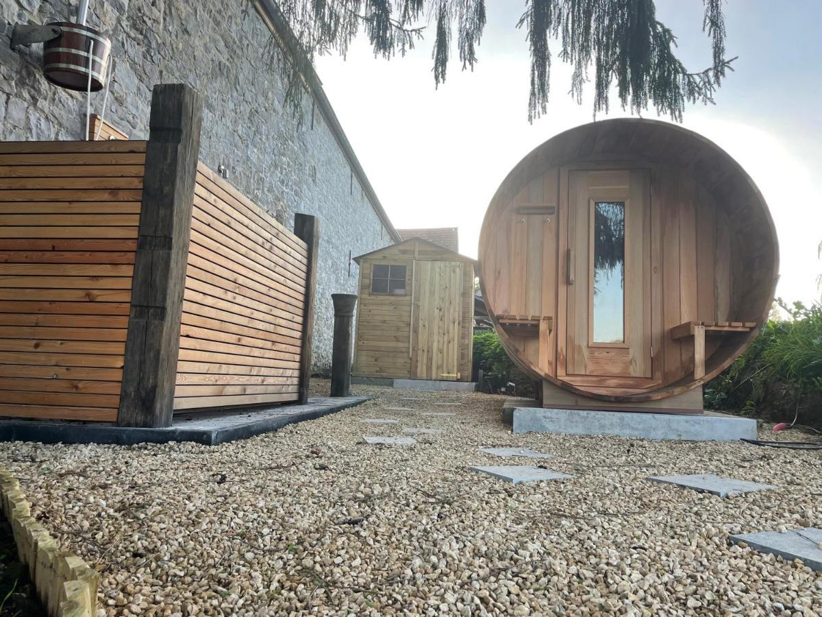 La Ferme De Basseilles Casa de hóspedes Mozet Exterior foto